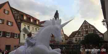 Sofa und Surfbrett: So wird die bunte Kanapee-Einkaufsnacht in Bad Windsheim - NN.de