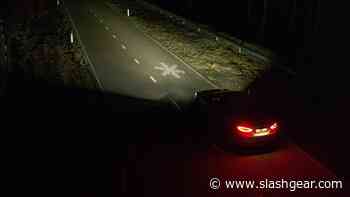 Ford's High-Tech Headlights Are Augmented Reality Everyone Can See - SlashGear
