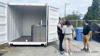 Nanaimo Fringe has gear stolen on opening night - Times Colonist