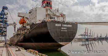 U.N. Ship Carries 23,000 Metric Tons of Grain From Ukraine to Africa