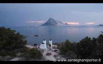 Un dj set all'alba tra Porto Taverna e Cala Girgolu per presentare "Rocky Diver" - Sardegna Reporter