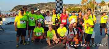 Grande successo per ‘Diano all’alba’, tra i partecipanti il governatore del Piemonte Alberto Cirio che ha corso col sindaco Za Garibaldi (foto) - LaVoceDiAlba.it