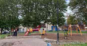 Hull parents' fury as shattered glass bottles and street drinkers make playground unusable