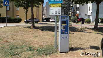 Posteggi a Umago. Si paga pure il prato? - LaVoce del popolo