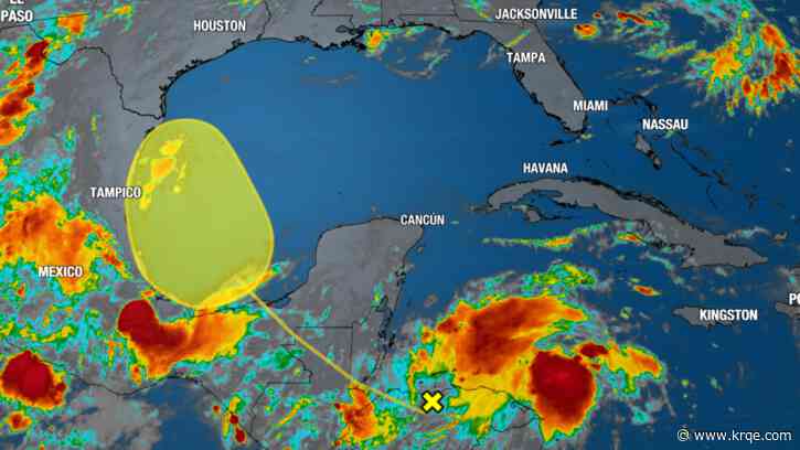 Tropical wave headed toward Gulf of Mexico with low formation chances