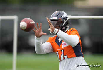 Broncos WR Courtland Sutton Working Through 'Little Shoulder Thing' - Sports Illustrated