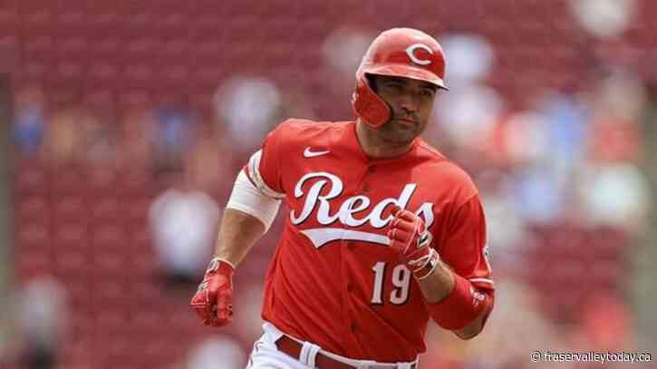 Canadian star Joey Votto to have season-ending rotator cuff surgery