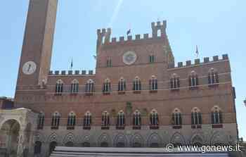 Maltempo a Siena, si spezzano le bandiere di Onda e Lupa - gonews