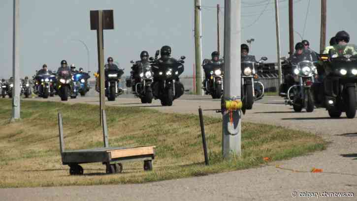 'Brothers and sisters of service': Group supports PTSD awareness with motorcycle ride