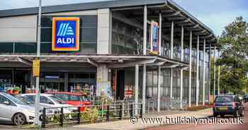 Be kind to us, Aldi staff tell customers in 'silly season'