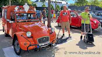 Oldtimer-Enten begeistern im Sauerlandpark Hemer - IKZ News