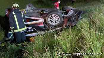 Volcamiento en carretera Hermosillo-Nogales deja dos lesionados - EXPRESO