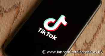 TikTok AI image generator from text: What is it and how to use it?
