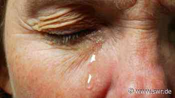 Forschung an der Uni Ulm: Wegen dieser Gefühle weinen Menschen - SWR Aktuell
