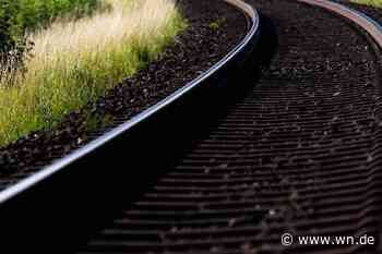 Unbekannte legen mehrfach Steine auf Schienen