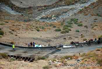 Au Maroc, un grave accident d'autocar fait 23 morts - Maville.com