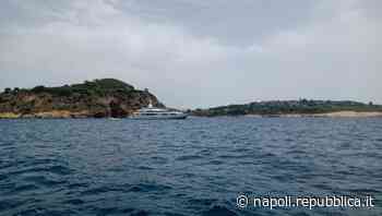 Turismo: Ischia dice sì agli ormeggi dei maxi yacht - La Repubblica