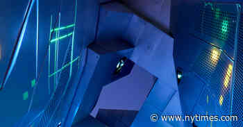 There’s a New Billboard in Town, and You Can Walk in