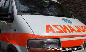 Incidente sulla Ss36 Valassina a Carate Brianza: coinvolte due auto, una si è ribaltata. Due feriti - Blitz quotidiano