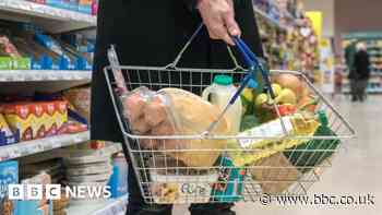 UK inflation: Food costs push price rises to new 40-year high