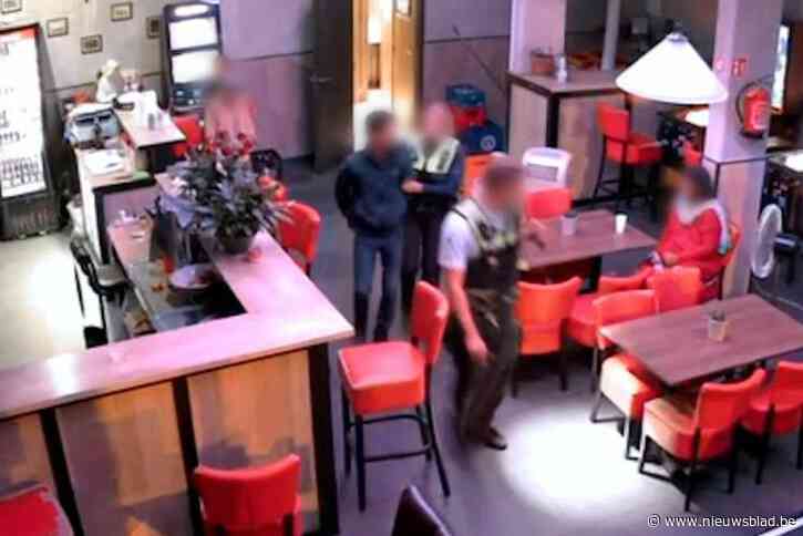 Beelden tonen hoe verdachte van schietpartij op Astridplein café in vlucht en wordt gearresteerd: “Hij liep meteen naar het toilet”