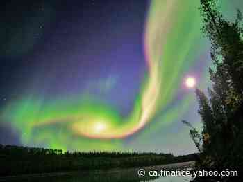 The aurora borealis could appear in New York, Chicago, and Portland on Wednesday, as solar storms crash into Earth - Yahoo Canada Finance