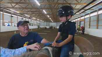 Therapeutic riding center in East Aurora changing lives of riders with special needs - WGRZ.com