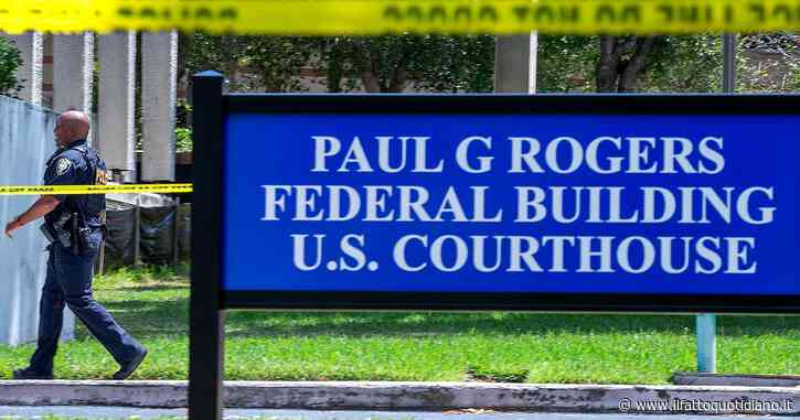 Perquisizione Fbi a casa Trump, il giudice esclude divulgazione integrale dei documenti alla base del decreto