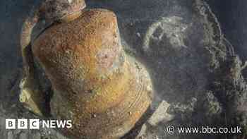 US World War One wreck found by divers off Cornwall