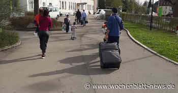 Kreissporthalle Ravensburg (Burachhalle) wird zur Behelfsunterkunft für Flüchtende aus der Ukraine - WOCHENBLATT