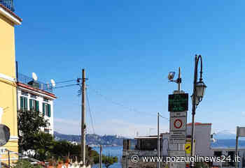 BACOLI| Coprono le targhe con gli asciugamani per entrare nella ZTL: denunciati e multati 7 bagnanti - Pozzuoli News 24