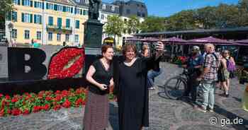 Münsterplatz in Bonn: Bonner Kussmund verführt zum Selfie - General-Anzeiger Bonn