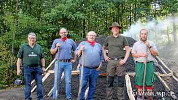 Attendorn: Jetzt qualmt der Kohlenmeiler endlich - WP News