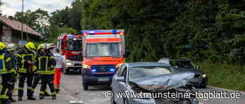 Unfall auf B299: Drei Personen verletzt – Hoher Sachschaden - Traunsteiner Tagblatt