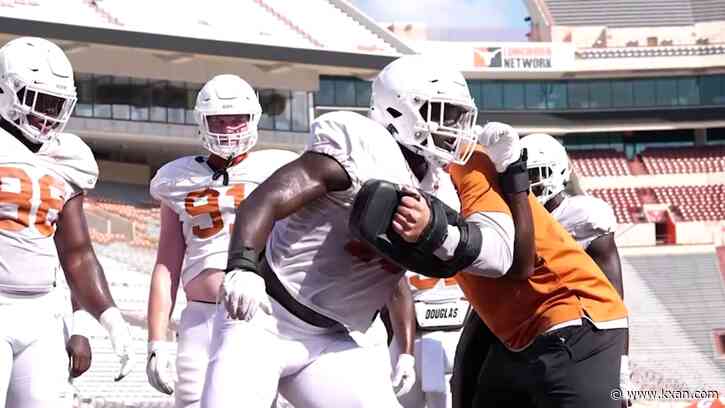 Longhorns taking shape as 2nd scrimmage, stretch run of fall camp nears
