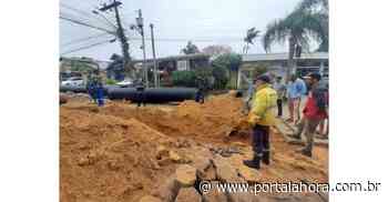 Prefeitura de Imbituba inicia obra de drenagem e pavimentação da Avenida Central da Praia do Rosa - Portal AHora