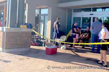 Suspects flee after robbing B.C. mall, pepper spraying bystanders - Creston Valley Advance