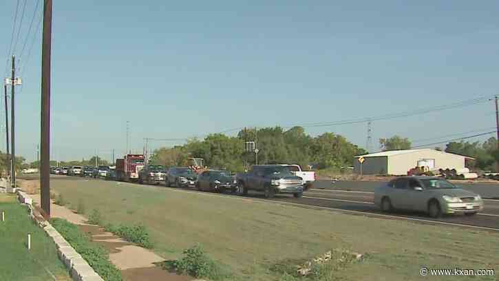 'I can't even go into town': Neighbors in southeast Travis County call on leaders to find traffic solution