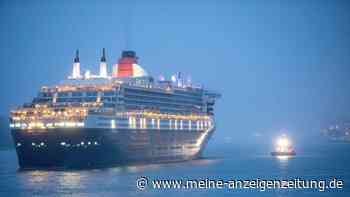 Die Queen Mary 2 kommt in Hamburg an