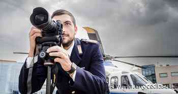 Il calendario della Polizia 2023, sostiene l'Unicef e il 'Piano Marco Valerio'. Da oggi le prenotazioni - LaVoceDiAsti.it