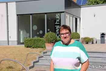 Nieuw initiatief moet 80-plussers uit isolement halen: 'Pittem Lustert' naar zijn senioren - KW.be - KW.be