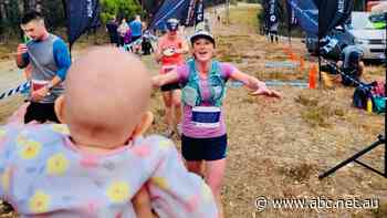 Mum runs Adelaide Marathon while pregnant to raise money for midwifery services - ABC News