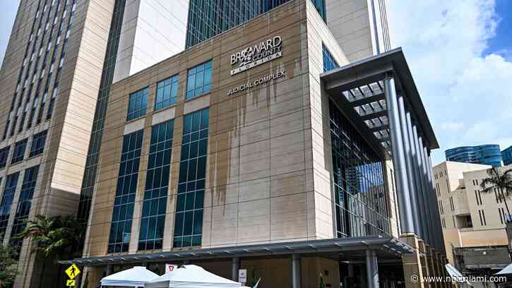 Lawyer's Group Text Causes 2nd Broward Murder Case Mistrial