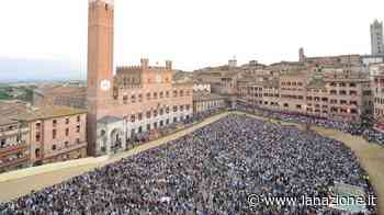 Siena, verso il Palio. Salvini, Sgarbi e Sileri: tutti gli ospiti del Comune - LA NAZIONE
