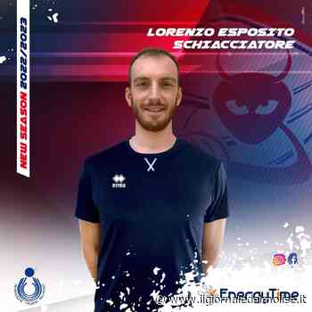 Lo schiacciatore Lorenzo Esposito firma con l'EnergyTime Spike Campobasso - Il Giornale del Molise