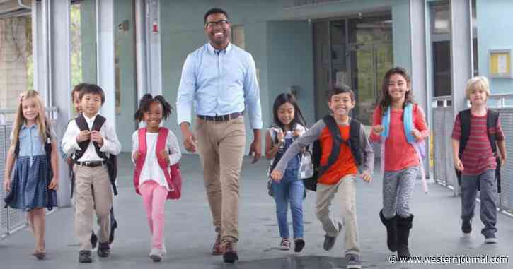 See Teachers' Union Ad Attack 'Extremists' Who Are a Threat to Education, But It's Not Who You Think