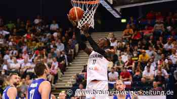 Deutsche Basketballer erreichen Finale in Hamburg