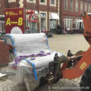 COESFELD: Neue Sitzbank auf dem Marktplatz - Radio Kiepenkerl