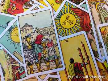 40 Gifts For Astrology Lovers - National Today