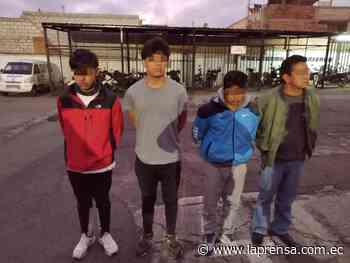 Se ‘paseaban’ en un automóvil con un paquete de cocaína - Diario La Prensa Riobamba